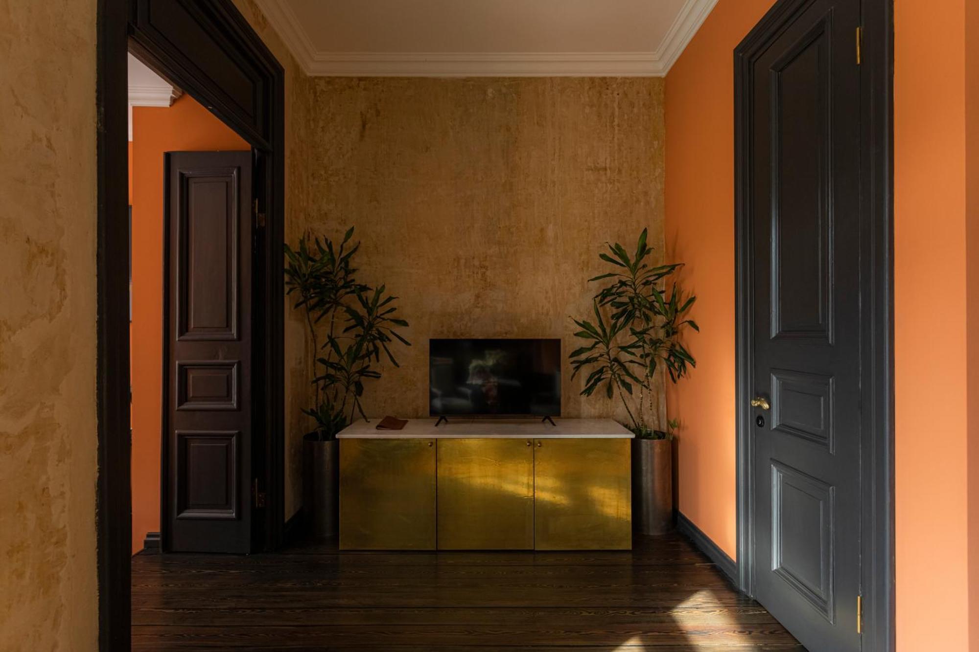 Unfound Door - Design Hotel Τυφλίδα Δωμάτιο φωτογραφία