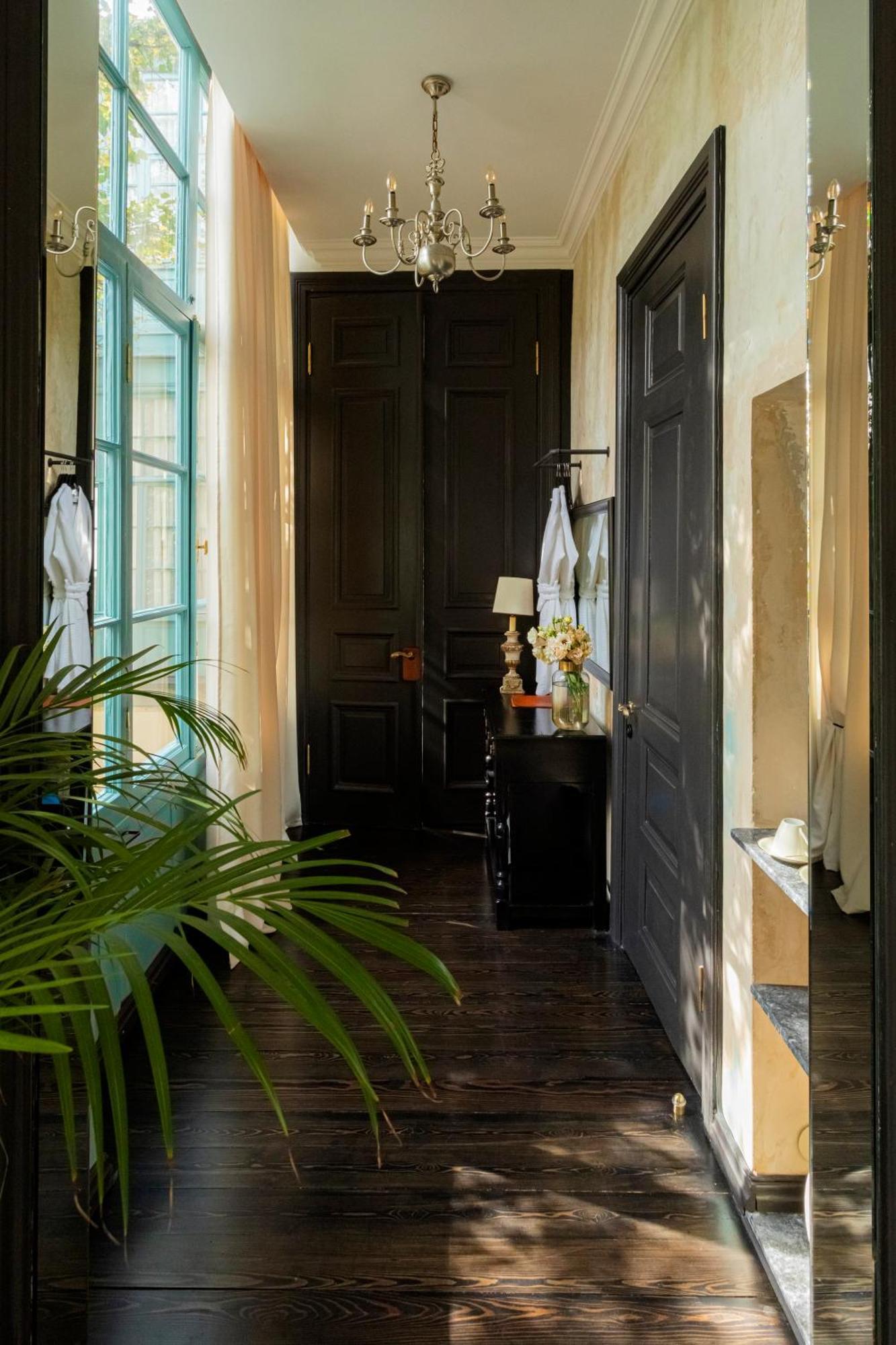 Unfound Door - Design Hotel Τυφλίδα Δωμάτιο φωτογραφία